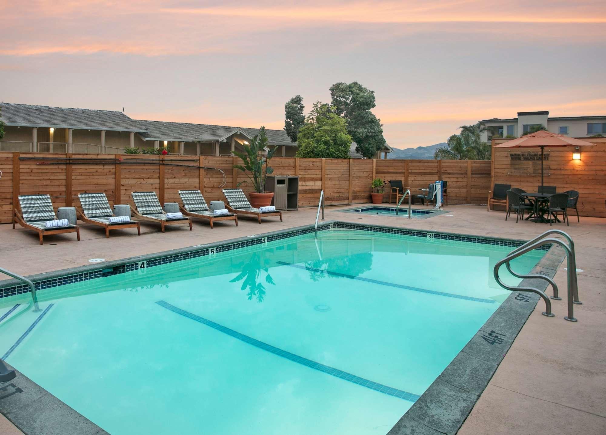 Spyglass Inn Pismo Beach Esterno foto